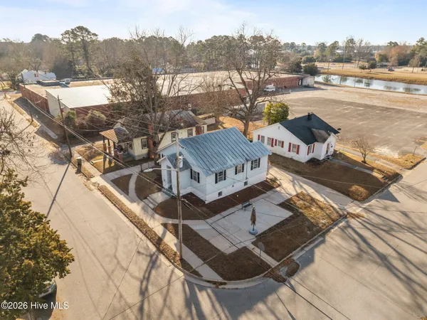 $1,200 | 503 East 5th Street, Washington, NC 27889