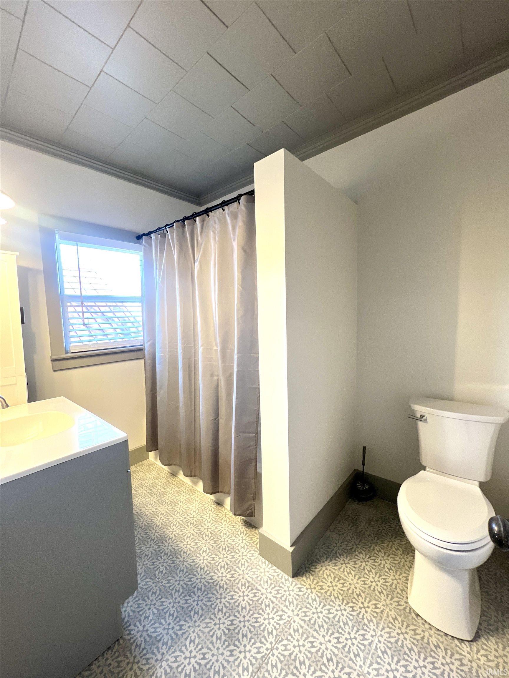 203 South Martin Street Ligonier, IN 46767 - Photo 20 of 26