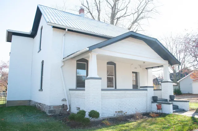 $249,900 | 203 South Martin Street, Ligonier, IN 46767