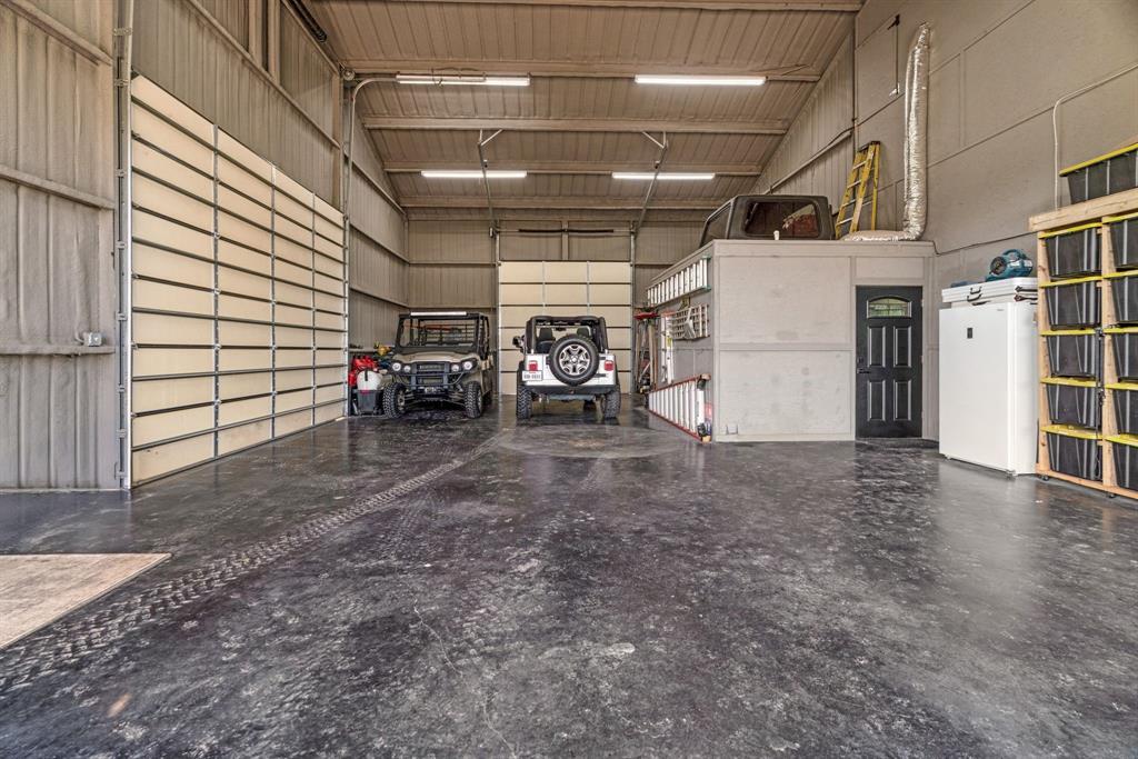 962 County Road Pattonville, TX 75468 - Photo 35 of 37 a view of a garage