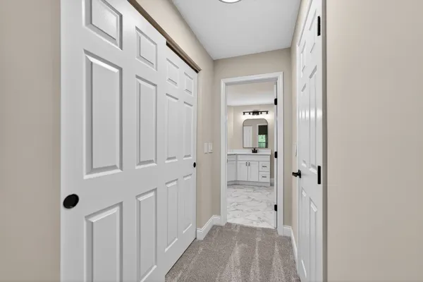 $389,900 | 802 Butternut Lane, Unit C, Mount Prospect, IL 60056