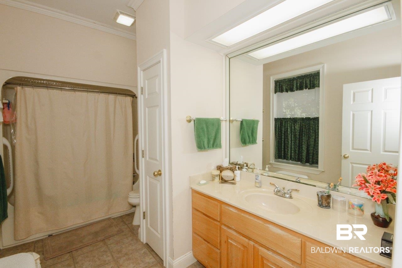 29701 Spring Branch Road West Elberta, AL 36530 - Photo 20 of 46 Bathroom 1