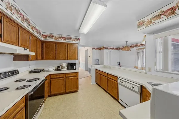 $325,000 | 1736 Natchez Trace Boulevard, Orlando, FL 32818