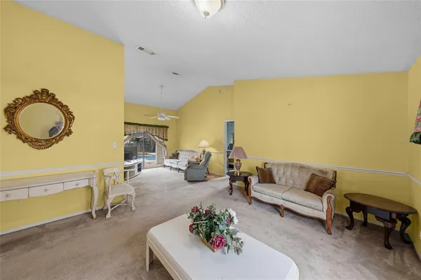 $325,000 | 1736 Natchez Trace Boulevard, Orlando, FL 32818