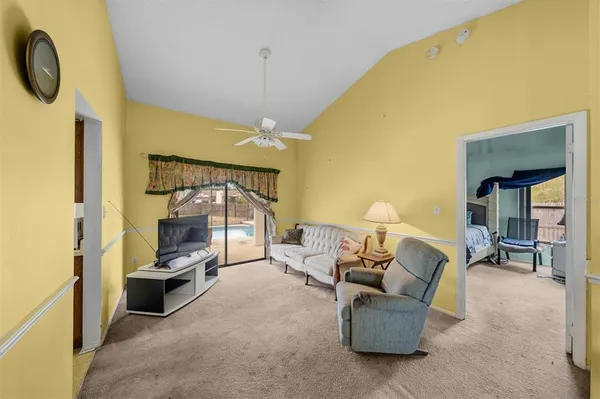 $325,000 | 1736 Natchez Trace Boulevard, Orlando, FL 32818