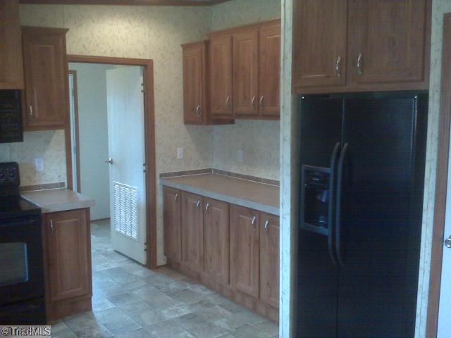 700 Ashland Road Pelham, NC 27311 - Photo 3 of 7 Kitchen.