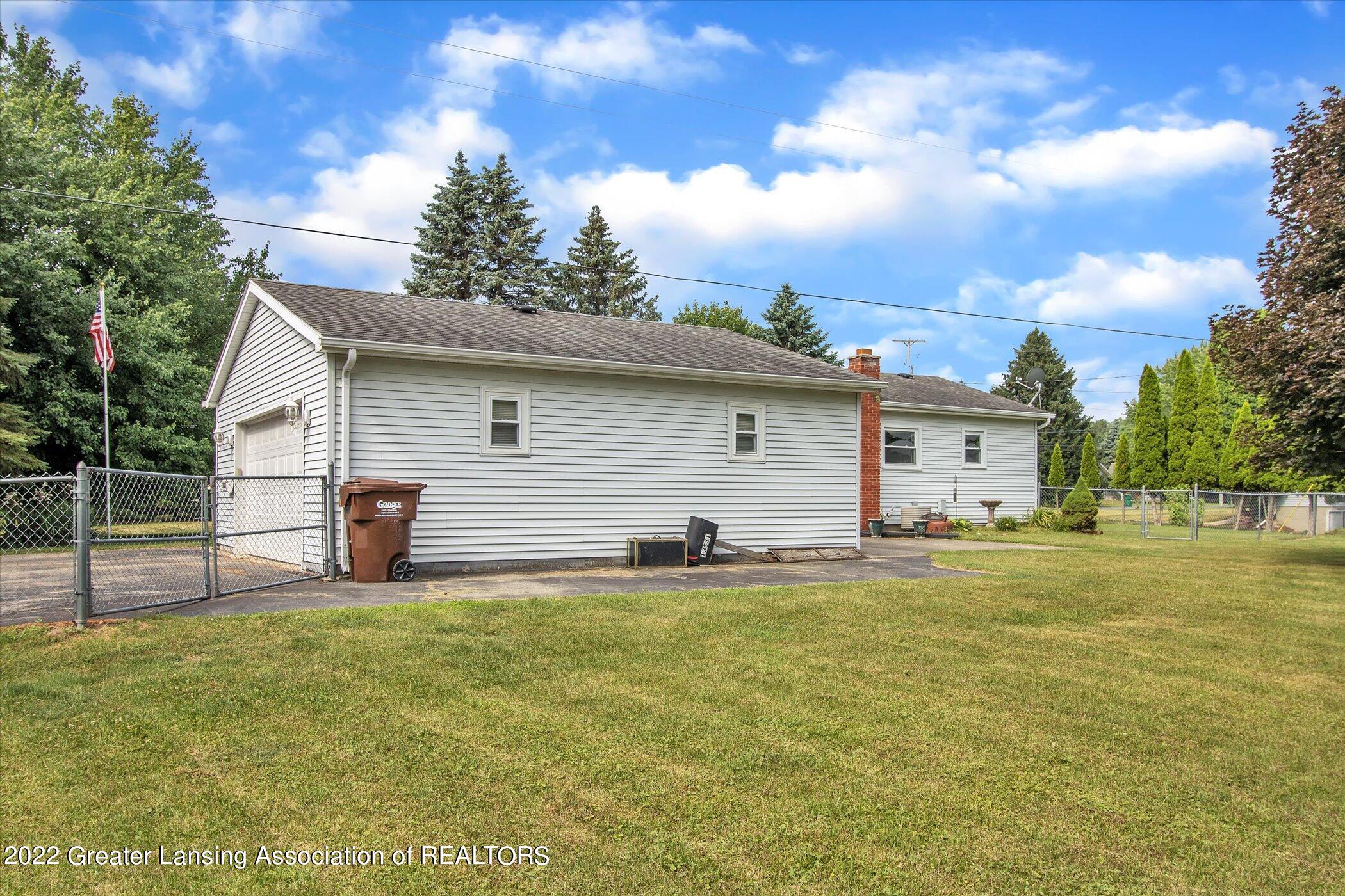 13531 Turner Road Dewitt, MI 48820 - Photo 33 of 39 Exterior Back