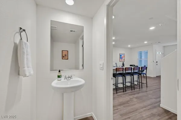 $3,000 | 1906 Arietta Vista Street, Henderson, NV 89044