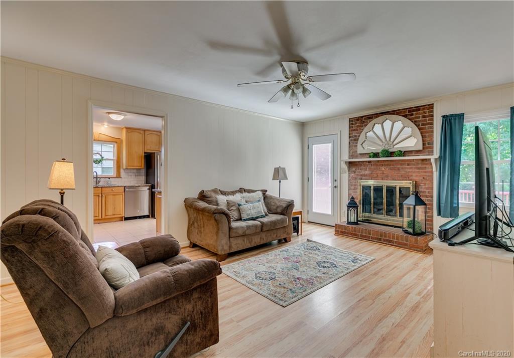 5928 Sullins Road Charlotte, NC 28214 - Photo 6 of 29 Gallery Image 6