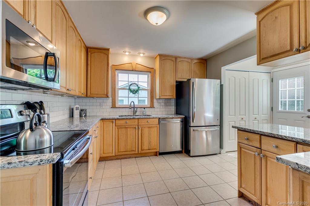 5928 Sullins Road Charlotte, NC 28214 - Photo 8 of 29 Gallery Image 8