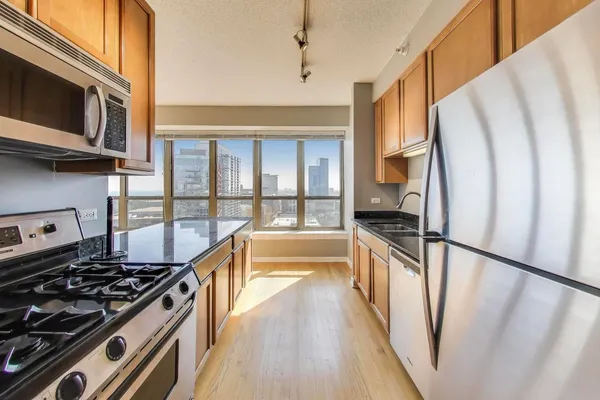 $498,000 | 1717 South Prairie Avenue, Unit 1910, Chicago, IL 60616