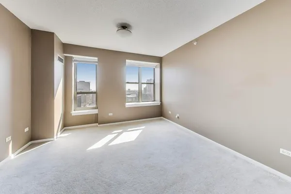 $498,000 | 1717 South Prairie Avenue, Unit 1910, Chicago, IL 60616