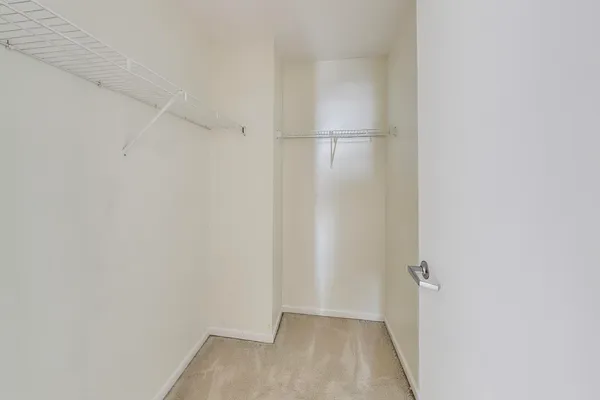 $498,000 | 1717 South Prairie Avenue, Unit 1910, Chicago, IL 60616