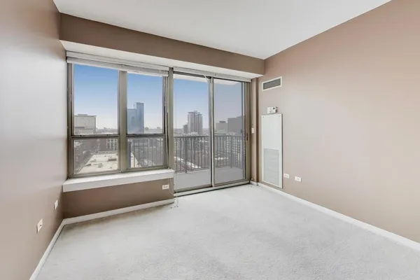 $498,000 | 1717 South Prairie Avenue, Unit 1910, Chicago, IL 60616