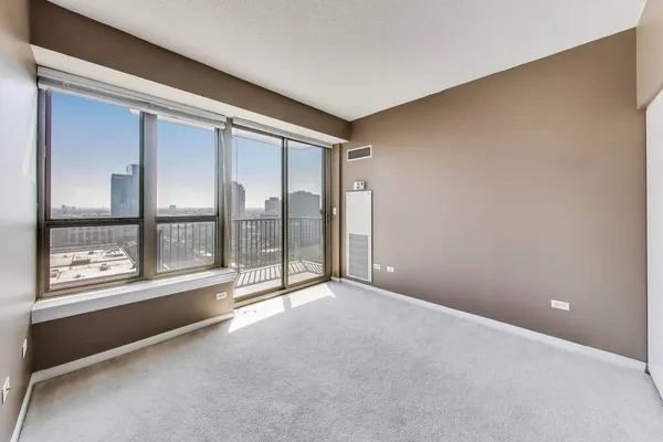 $498,000 | 1717 South Prairie Avenue, Unit 1910, Chicago, IL 60616