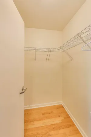 $498,000 | 1717 South Prairie Avenue, Unit 1910, Chicago, IL 60616