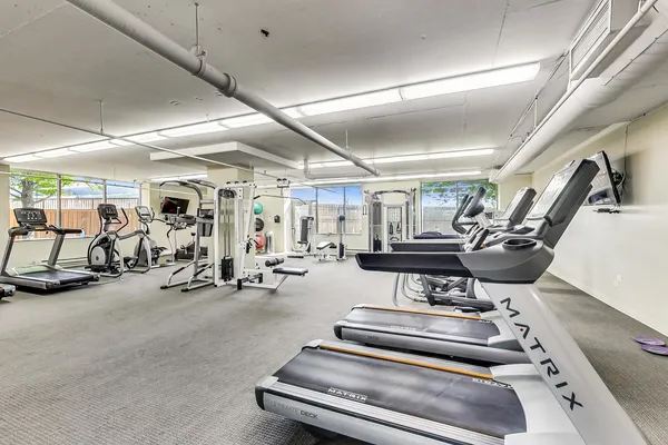 $498,000 | 1717 South Prairie Avenue, Unit 1910, Chicago, IL 60616