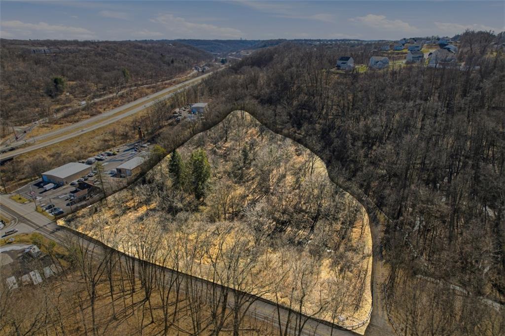 1103 Mt Nebo Road Pittsburgh, PA 15237 - Photo 7 of 12 a view of sky from balcony
