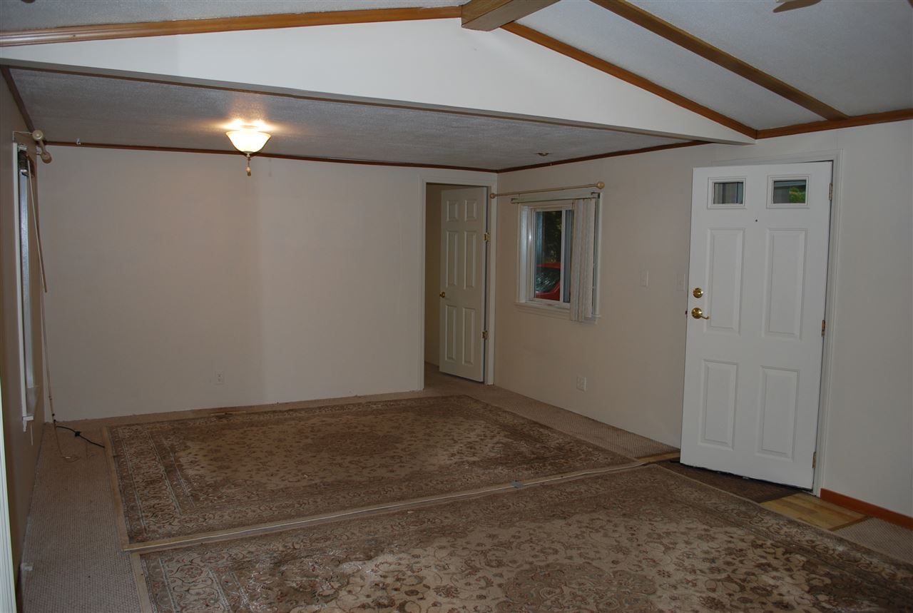 35 Limestone Lane Rochester, NH 03867 - Photo 5 of 9