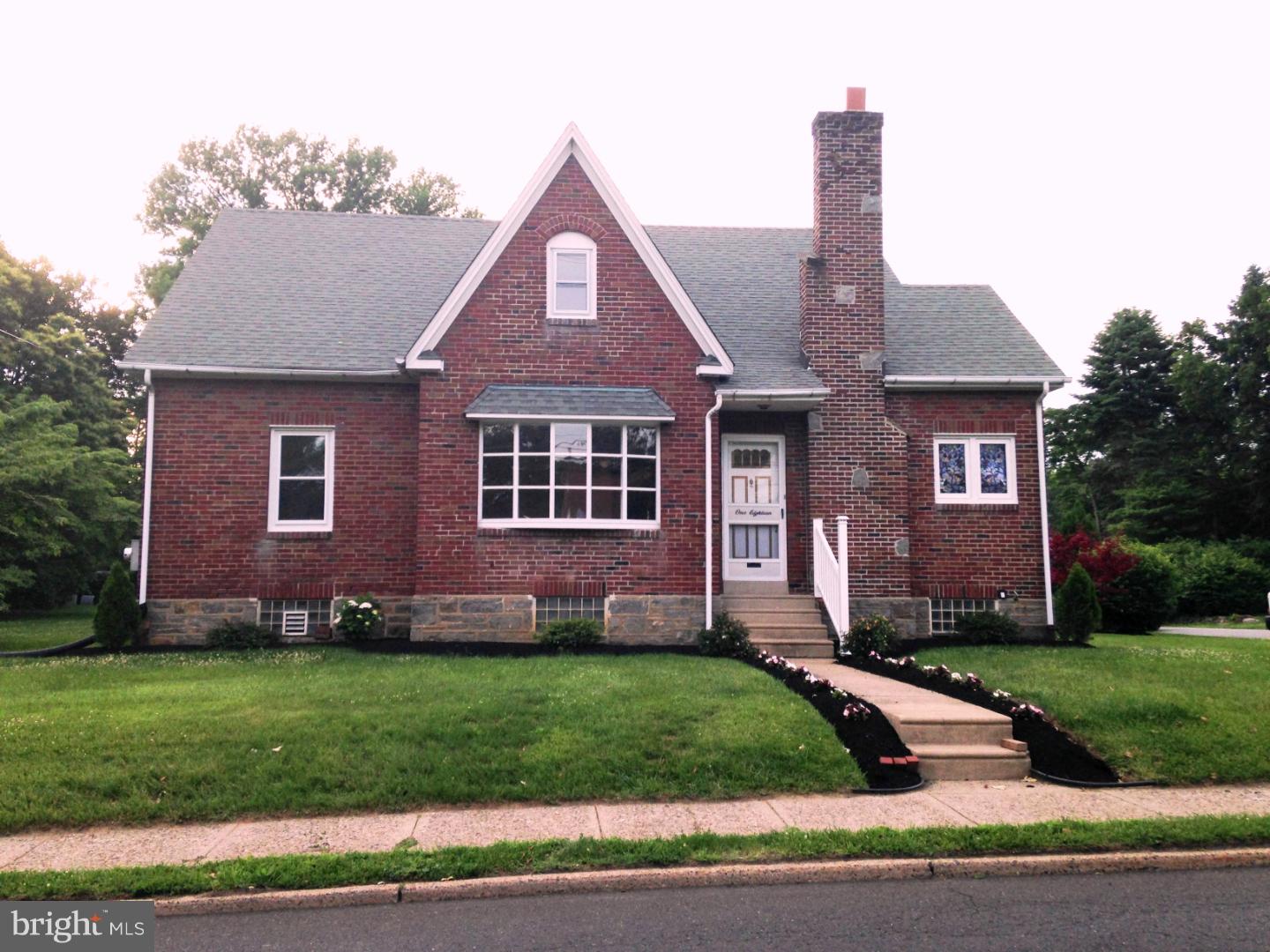 118 Church Road Jenkintown, PA 19046 - Photo 3 of 25