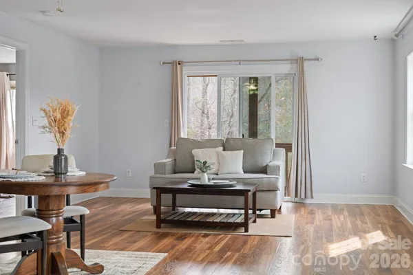 $269,000 | 40 Foxden Drive, Unit 204, Fletcher, NC 28732