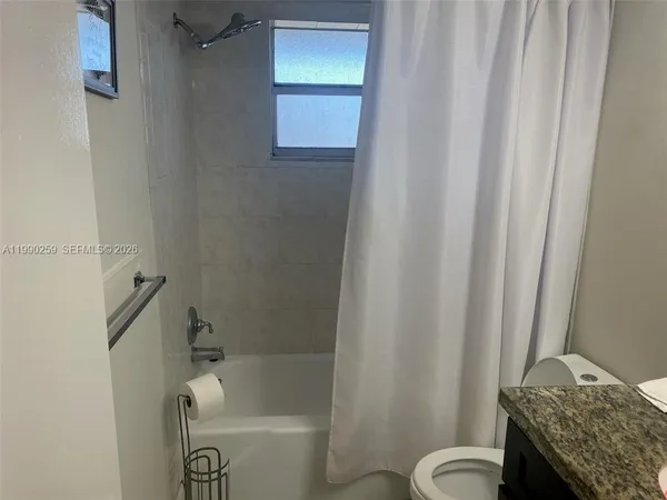 $1,750 | 4700 Washington Street, Unit 406, Hollywood, FL 33021