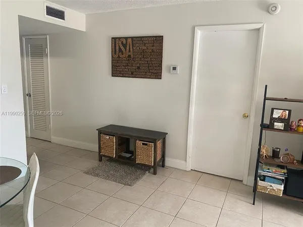 $1,750 | 4700 Washington Street, Unit 406, Hollywood, FL 33021