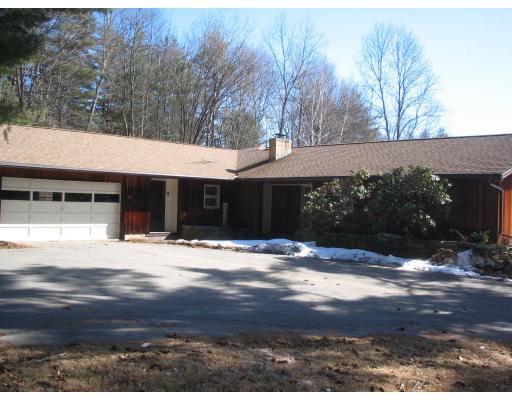 32 Floyd Hill Road Groton, MA 01450 - Photo 2 of 16 Gallery Image 2