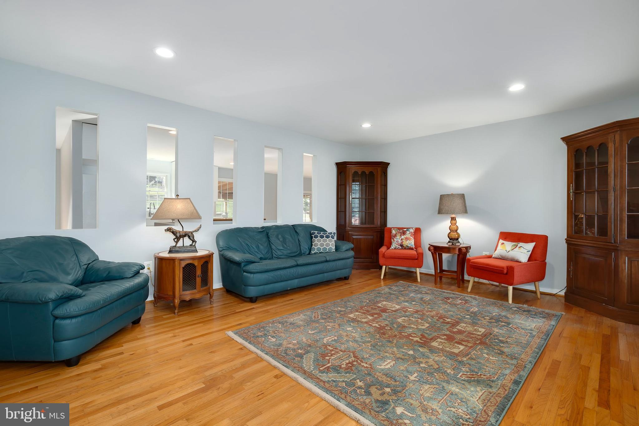 14808 Notley Road Silver Spring, MD 20905 - Photo 4 of 50