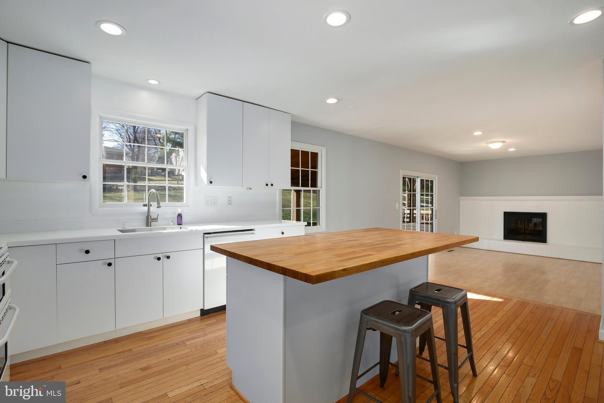14808 Notley Road Silver Spring, MD 20905 - Photo 10 of 50