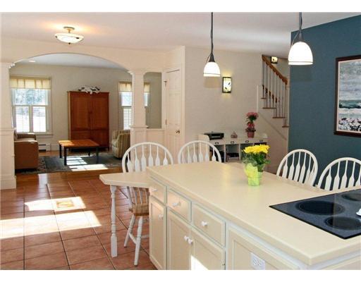 9 Hemlock Hill Road Cape Elizabeth, ME 04107 - Photo 15 of 20 Kitchen.