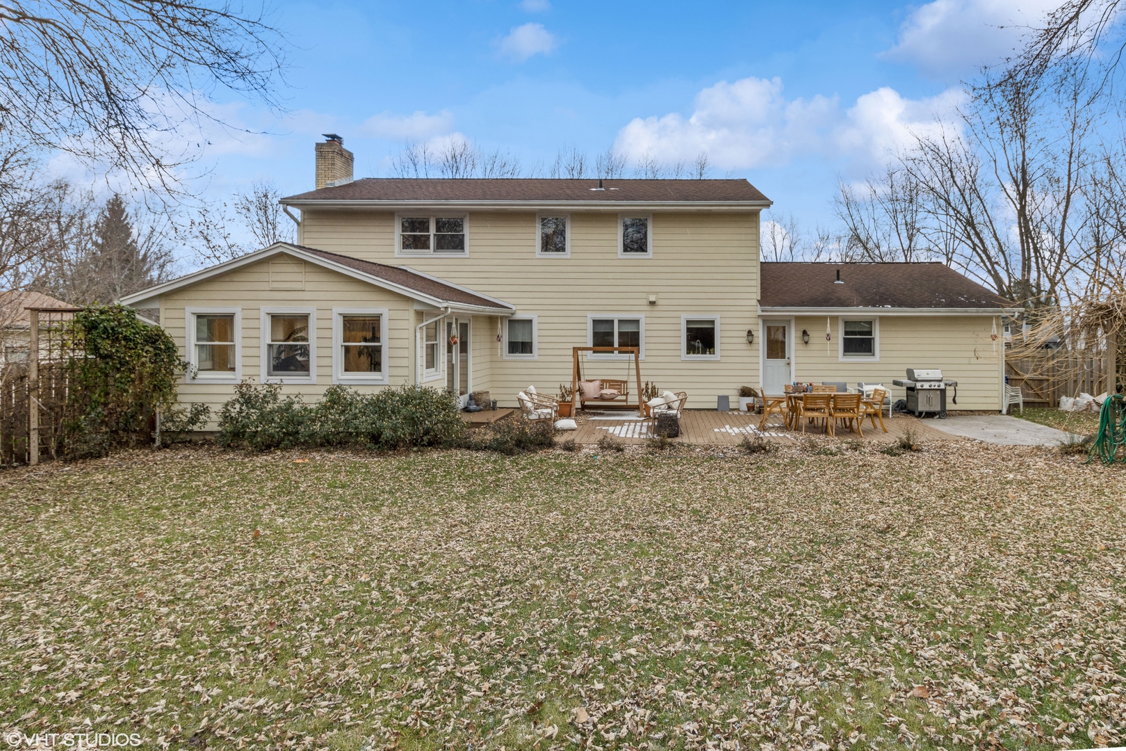 712 Surrey Lane Algonquin, IL 60102 - Photo 18 of 19 a front view of a house with a yard