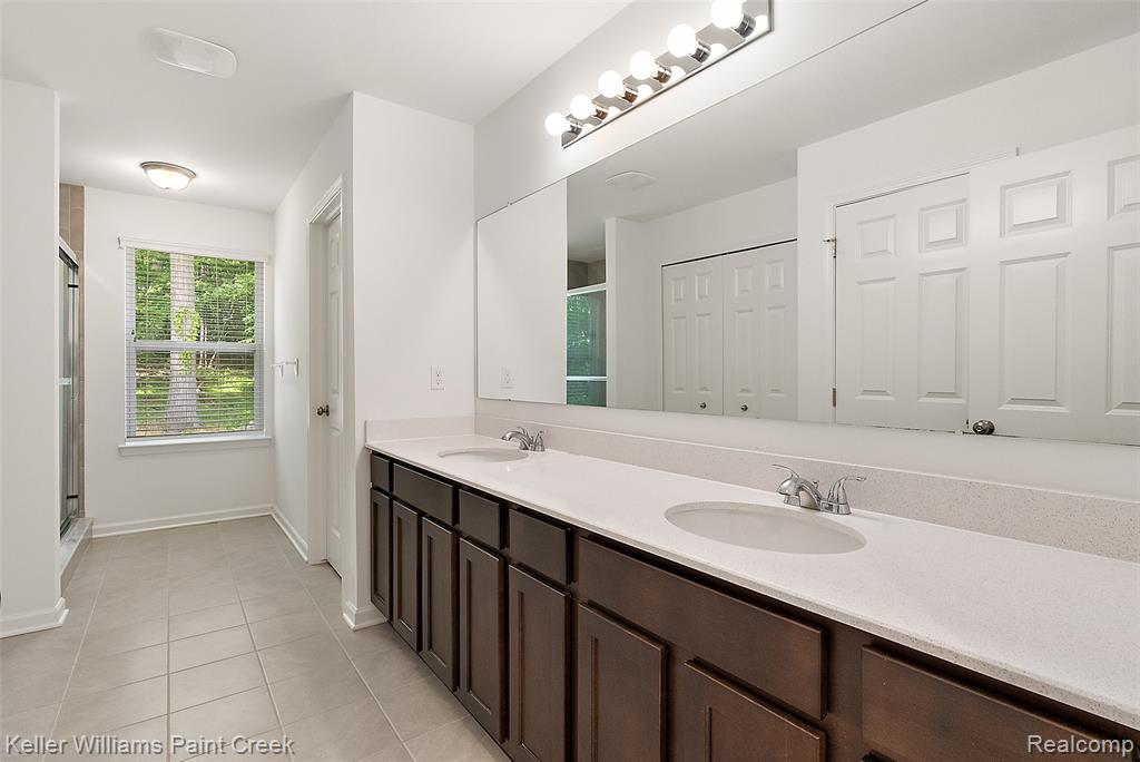 201 Beechview Drive Rochester, MI 48306 - Photo 29 of 55