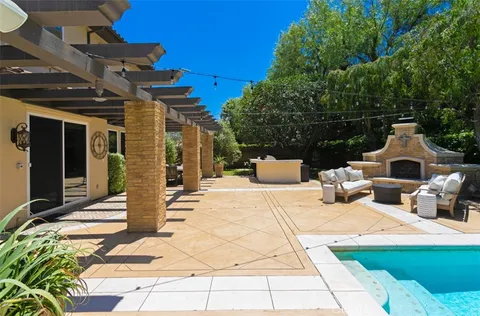 $4,425,000 | 31201 Old San Juan Road, San Juan Capistrano, CA 92675