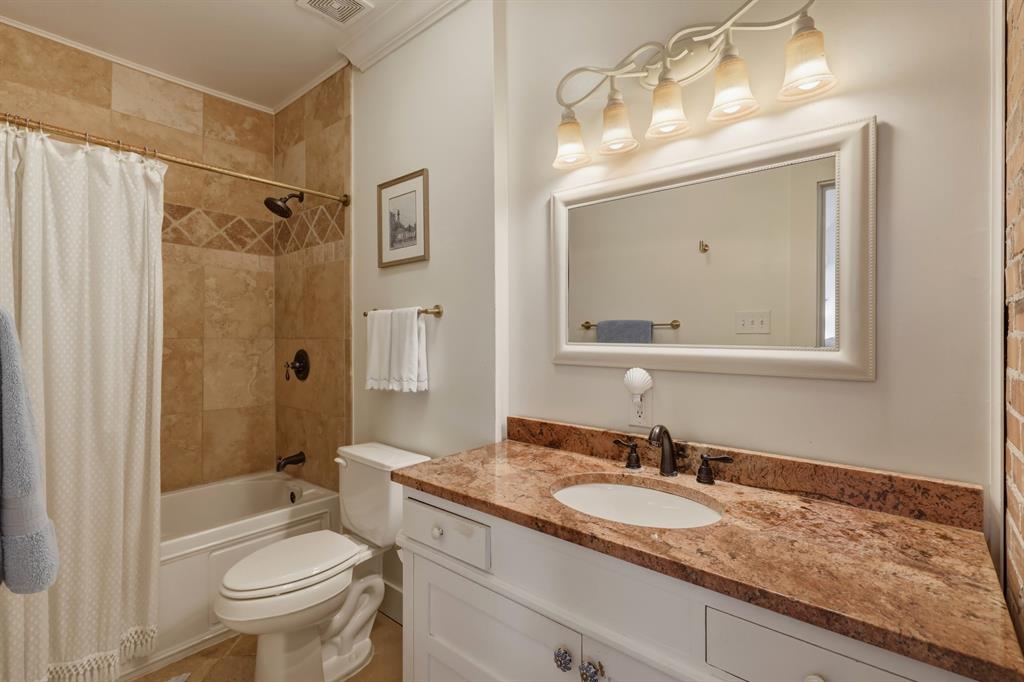 5247 Goodwin Avenue Dallas, TX 75206 - Photo 18 of 31