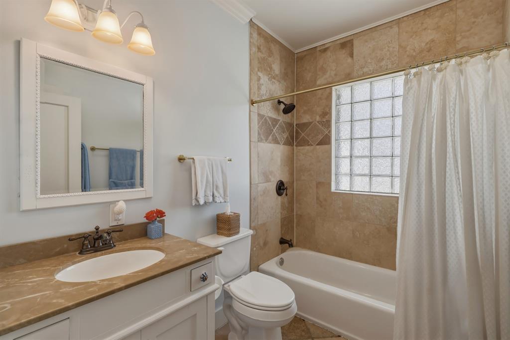 5247 Goodwin Avenue Dallas, TX 75206 - Photo 20 of 31