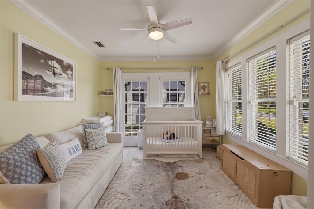 5247 Goodwin Avenue Dallas, TX 75206 - Photo 8 of 31