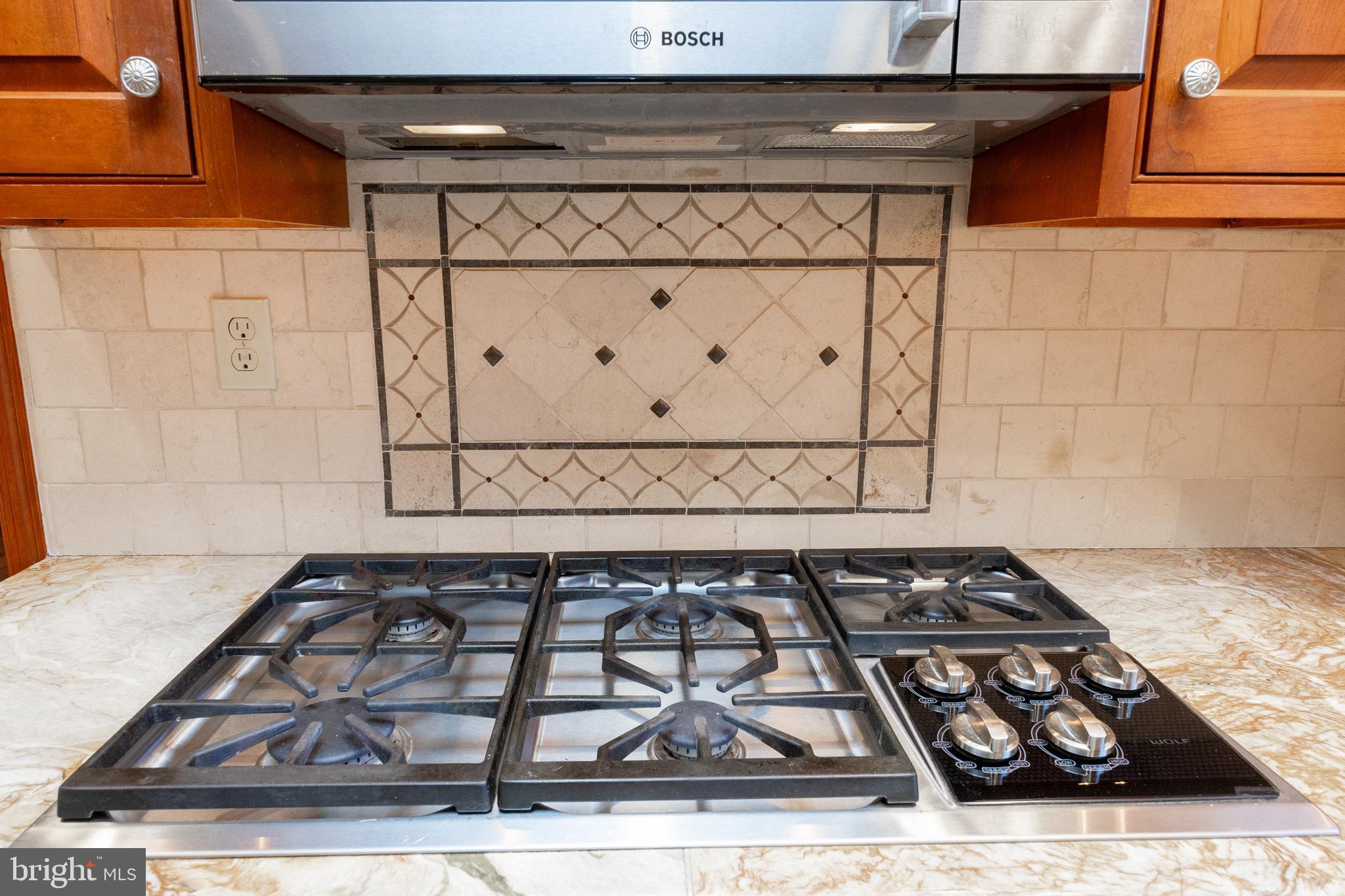 21 Krauser Road Downingtown, PA 19335 - Photo 17 of 54 a black and white photo of a stove top oven