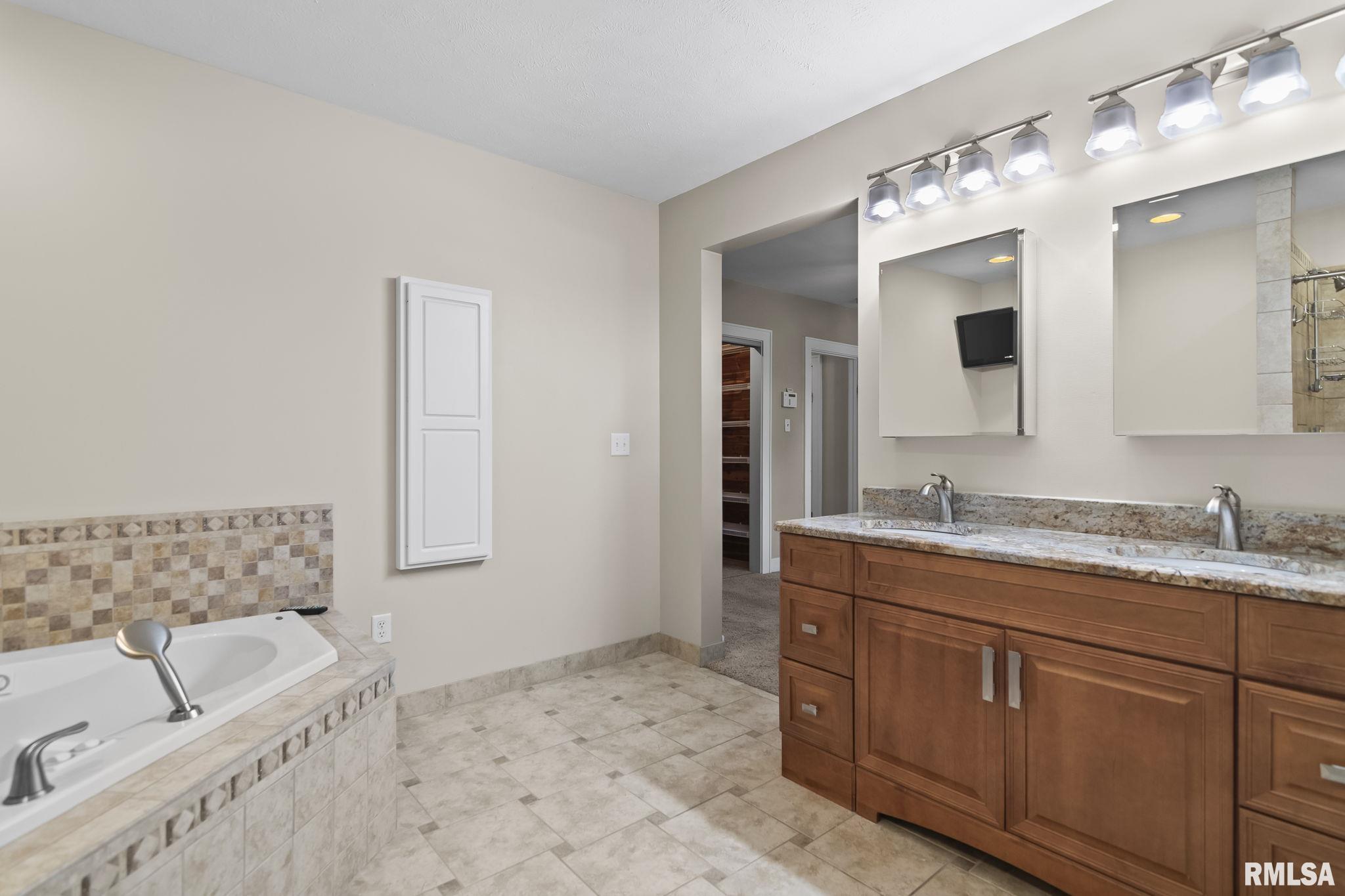 3252 South 2nd Street Springfield, IL 62703 - Photo 17 of 33