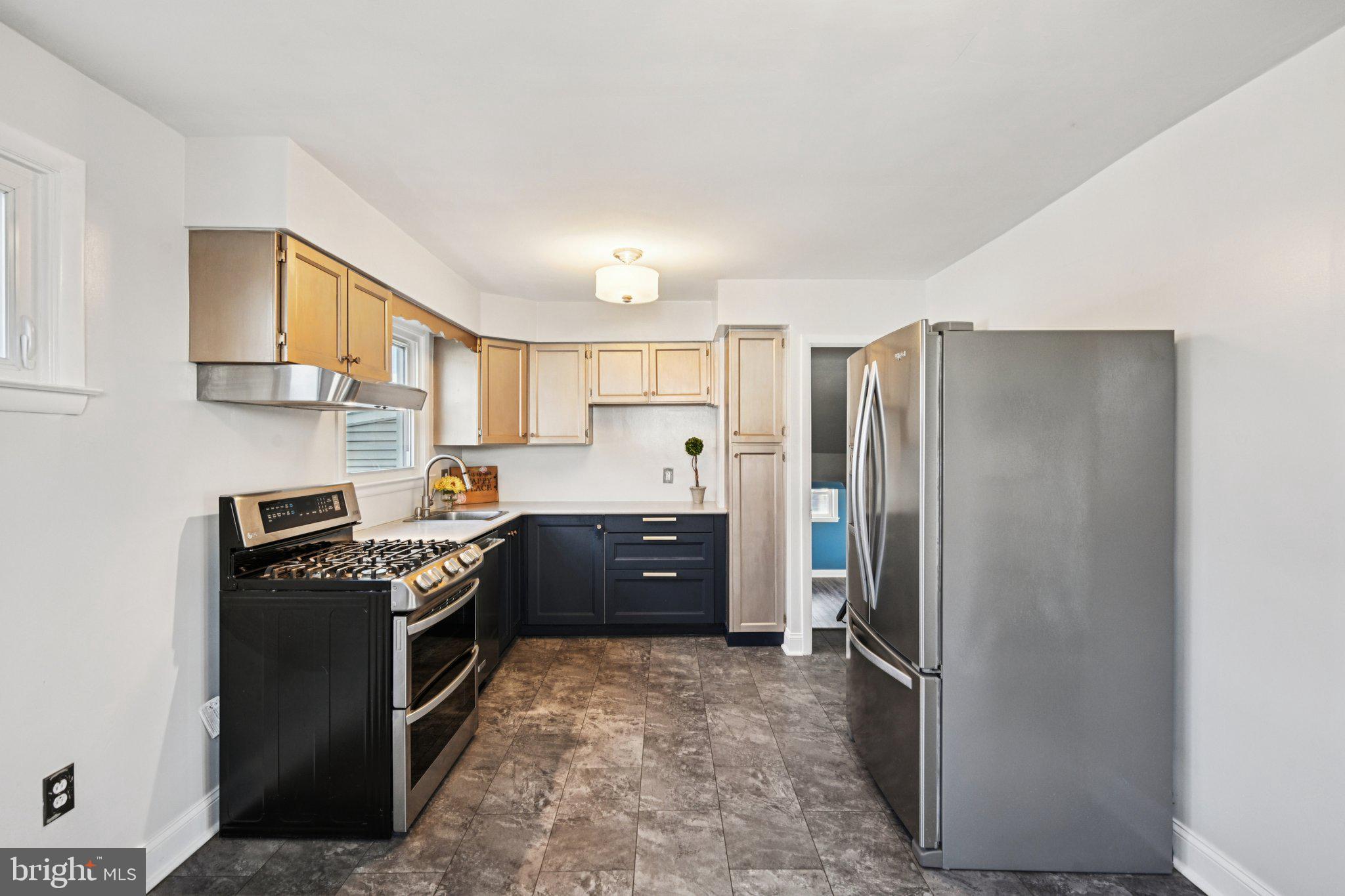 1211 Woodside Road Conshohocken, PA 19428 - Photo 11 of 55