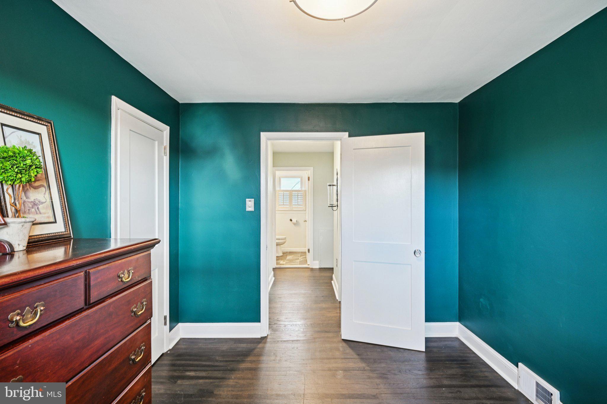 1211 Woodside Road Conshohocken, PA 19428 - Photo 17 of 55