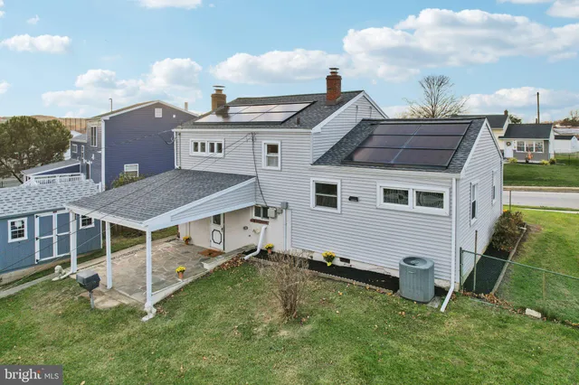 $675,000 | 1211 Woodside Road, Conshohocken, PA 19428