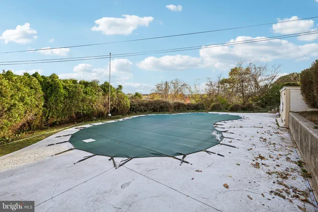 $675,000 | 1211 Woodside Road, Conshohocken, PA 19428