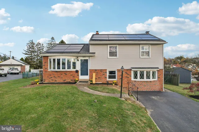 $675,000 | 1211 Woodside Road, Conshohocken, PA 19428