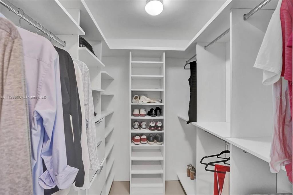 488 Northeast 18th Street, Unit 2207 Miami, FL 33132 - Photo 18 of 52