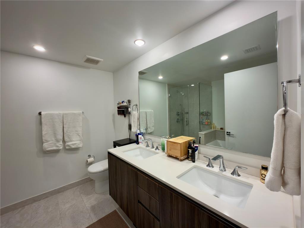 488 Northeast 18th Street, Unit 2207 Miami, FL 33132 - Photo 19 of 52