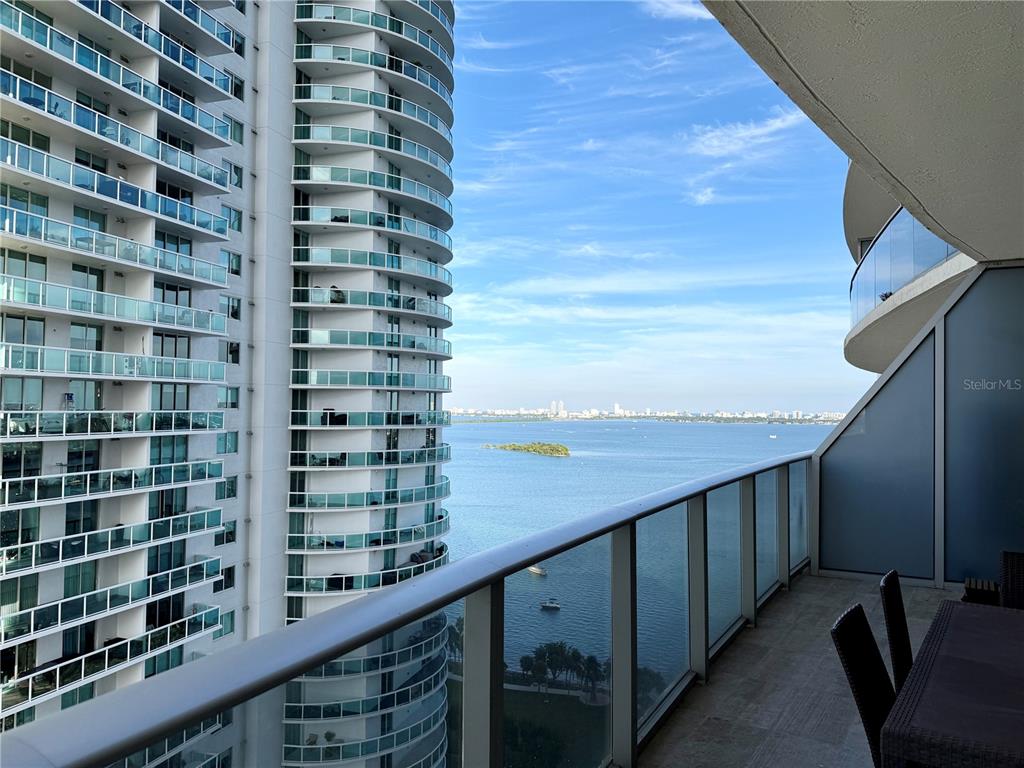 488 Northeast 18th Street, Unit 2207 Miami, FL 33132 - Photo 32 of 52