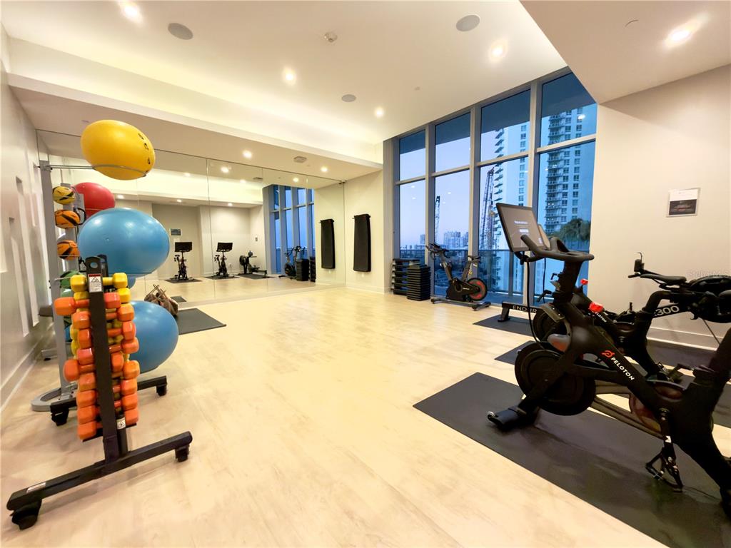 488 Northeast 18th Street, Unit 2207 Miami, FL 33132 - Photo 48 of 52