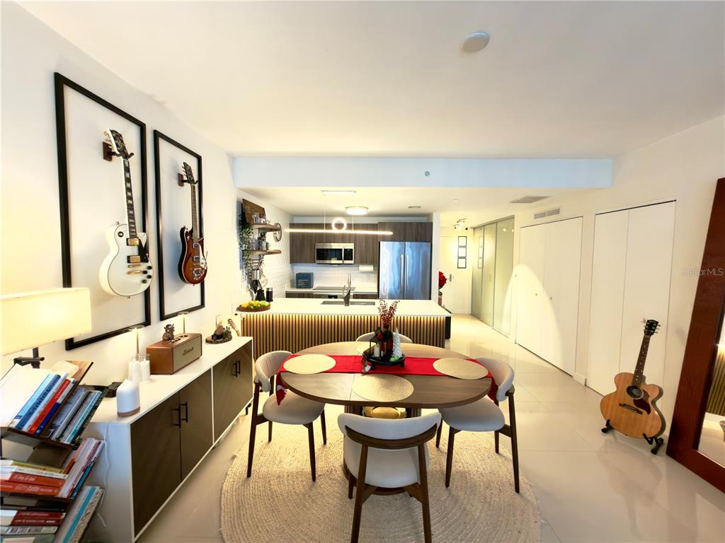 488 Northeast 18th Street, Unit 2207 Miami, FL 33132 - Photo 8 of 52