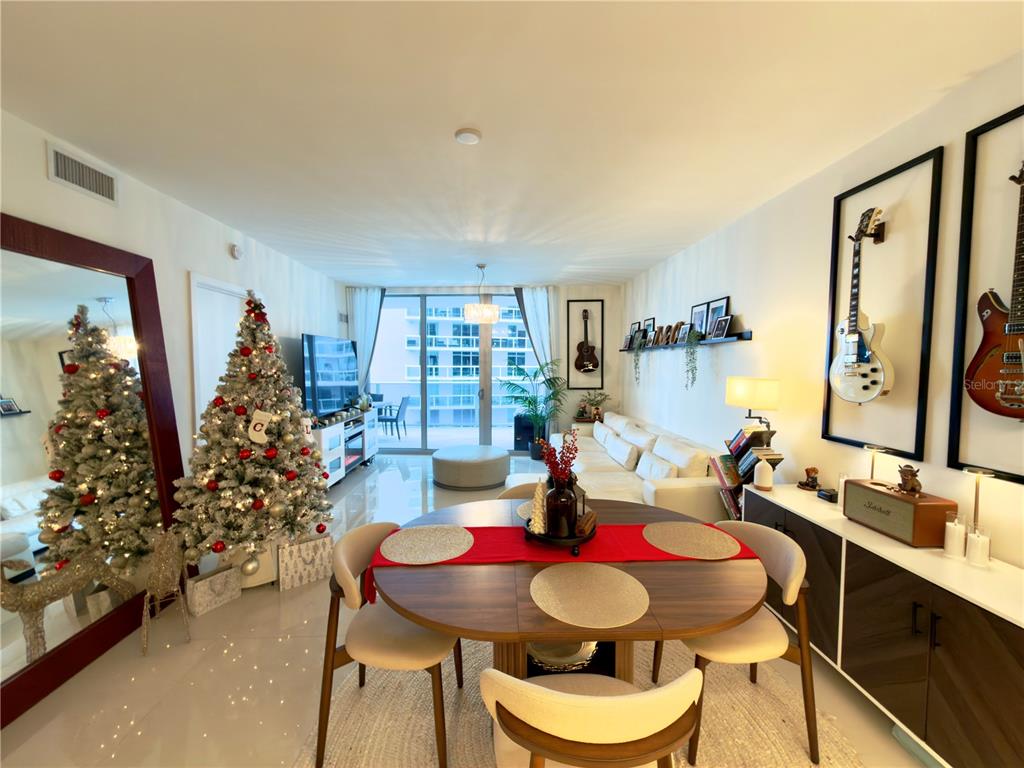 488 Northeast 18th Street, Unit 2207 Miami, FL 33132 - Photo 10 of 52